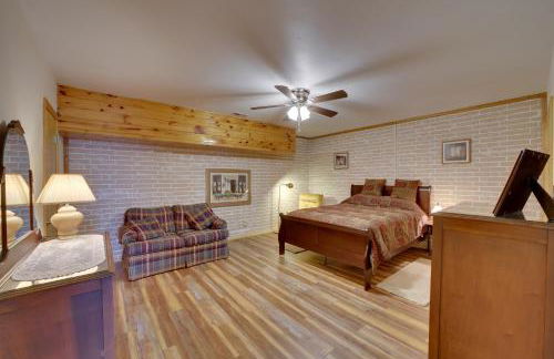 Boat Dock and Fire Pit Sunset Cove Lakefront Gem - Foto 15