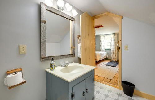 2 Mi to Beach! Cape Cod Family Retreat with Deck - Foto 35