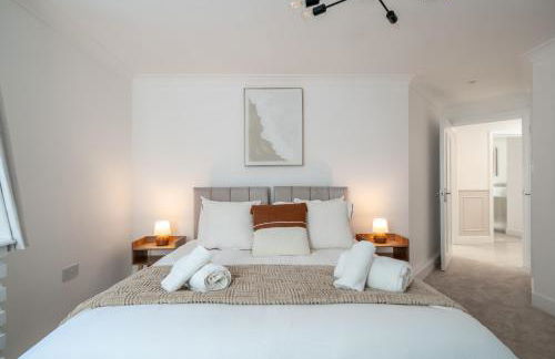 2 Bed Flat in Woking Central - Foto 15