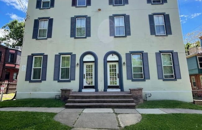 The Terrace at Park Place 2nd Floor Walk up -cozy 2 Bedroom Fast Wifi Free Coffee - Foto 20