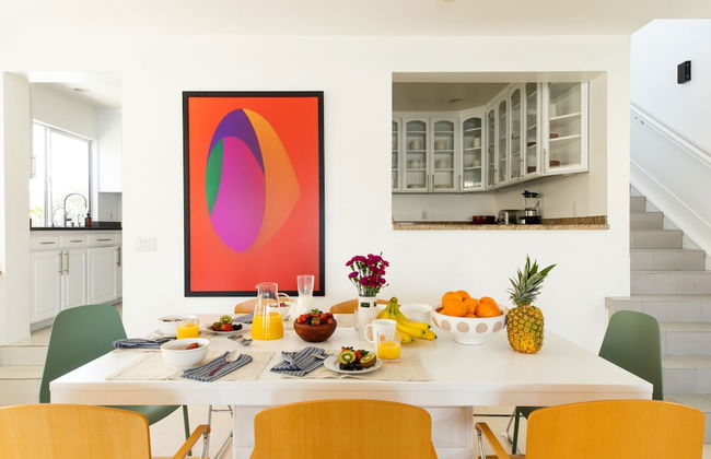 Bay Breeze by Avantstay Bayfront Home w/ Fire Pit & Private Dock in Balboa Peninsula - Foto 25