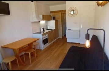 Studio pour 4 personnes pied dans les pistes - Foto 1