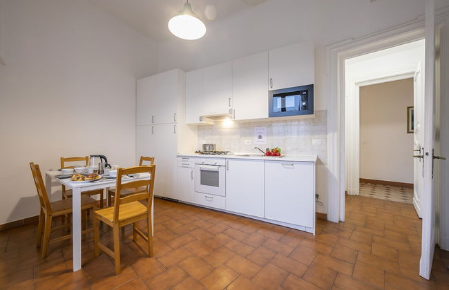 I Marinai - In The City Of Genoa - Photo 12