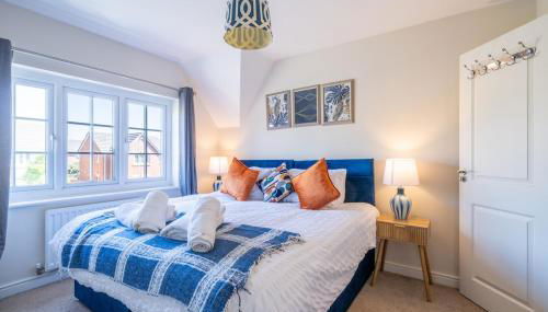 Modern 3-Bedroom Escape, Timeless Charm, Near Monmouth Castle, Sleeps 6, Parking, Free WiFi - Foto 1, towels