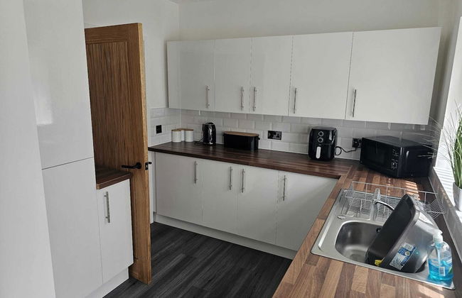 3-beds, Sleeps 6 Walking Distance to Castle & Town - Foto 9