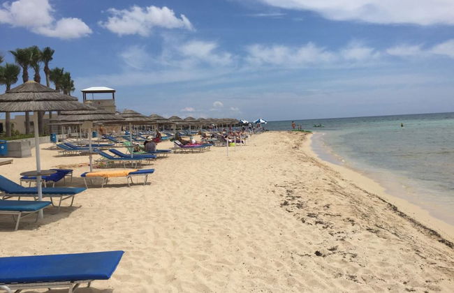 2 Bed Flat - Sleeps 4 - Pool - Parking - Wifi - Foto 14