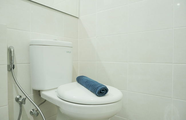 Comfort And Elegant 1Br Green Bay Condominium Apartment - Foto 11