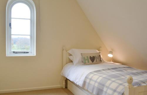 Brookside Cottage - Photo 11