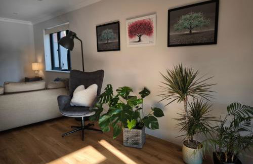 Homely 6 bed Cottage 30 mins to Heathrow, London, Legoland, Windsor Castle - Photo 40