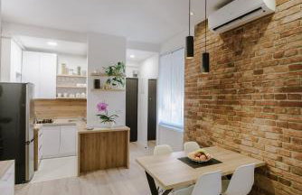 British Square - Stylish Apartment with Private Parking - Foto 26