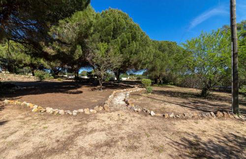 Casa Rainha Near Carvoeiro pool BBQ - Foto 23