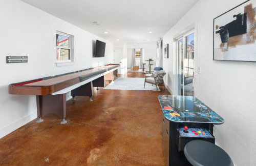 Lakefront Gem with Hot Tub and Game Room in Graford - Foto 25