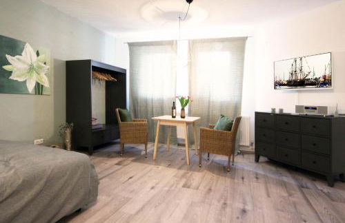 Bude 1: Liebevoll saniert & komfortabel - Foto 7