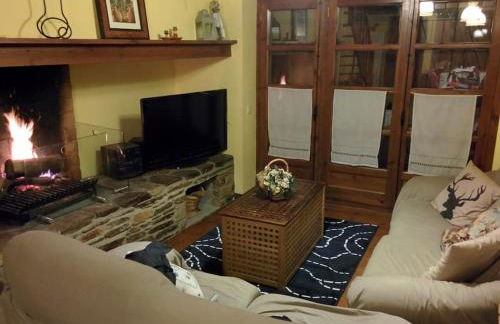 Adosado de tres plantas en el Valle de Aran - Foto 10