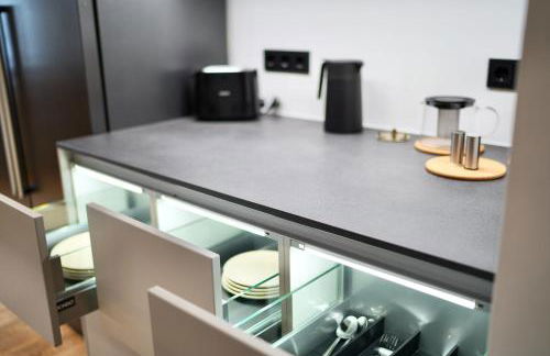 EDLER WOHNRAUM Schloßteich-Suite 3 SZ mit zwei Balkonen, Kaffeevollautomat, Kamin, Klima, Lift & zwei Parkplätzen - Foto 24