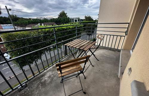 BtoBed - Location Professionnelle - Appartement 4 personnes Parking Gratuit - Proche Parc des Expositions et Aéroport CDG - Foto 13