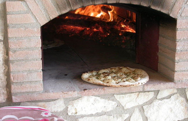 Panoramic Farmhouse With Swimming Pool - Monticello - Photo 8