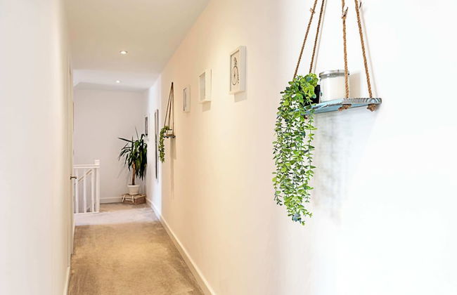 Quiet and Spacious Four Bedroom House - Foto 28