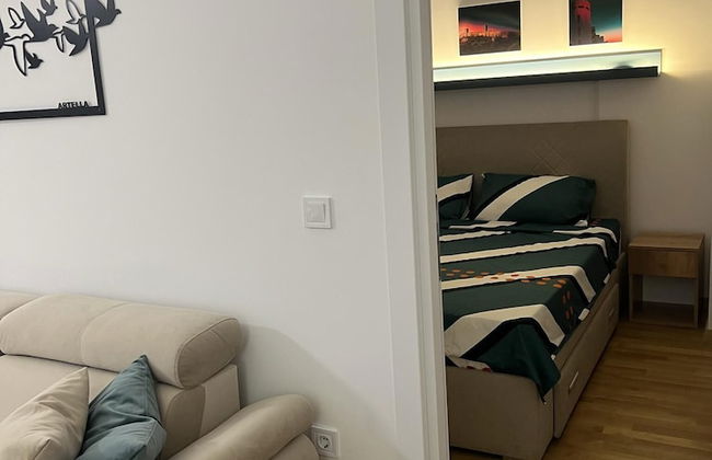 Corner Penthouse Apartment in the Centar of Skopje - Photo 7