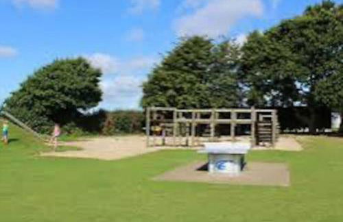 Holiday home in Furzehill - Photo 20