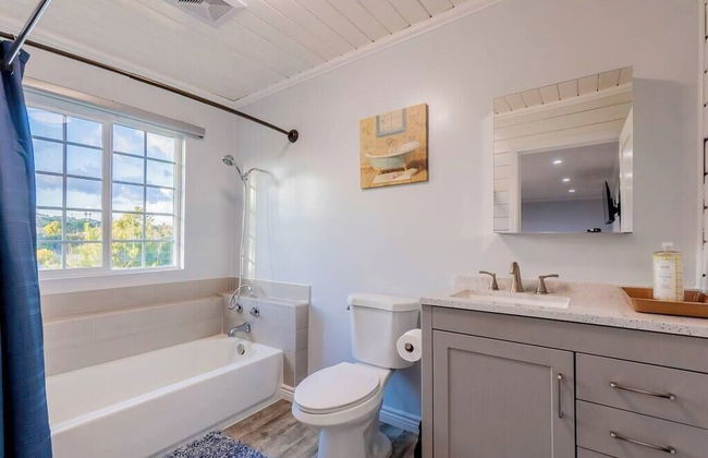 Stunning LA Luxury Retreat: Ideal for Work or Play - Foto 20