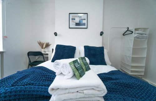 Thameside Terrace - 4Bed 3Bath near Purfleet train station - Photo 21