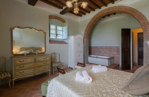 Beautiful Country House Villa Mezzavia With Private Pool in Costiglion Fiorentin - Foto 47