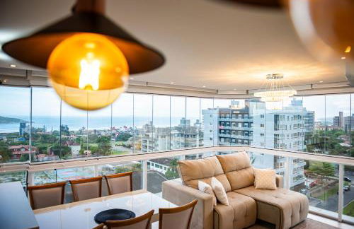 Cobertura com vista panorâmica da Praia da Vila - Foto 10