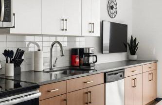 Bright n Airy Studio Perfect City Escape 9 - Foto 9