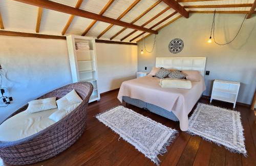 Chalés Vila Carrancas - Ao lado do centro com piscina, cozinha completa e muita tranquilidade - Foto 110