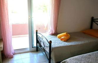 Irene's Apartment In Salakos - Foto 27