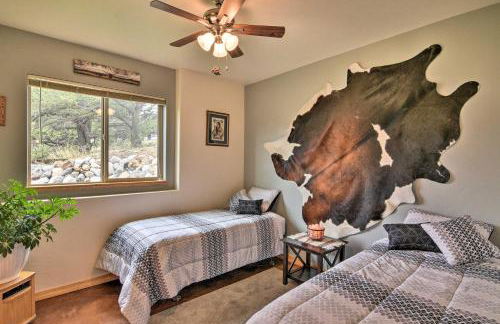 Stunning Home with Fire Pit, 11 Mi to Mt Yale! - Foto 27