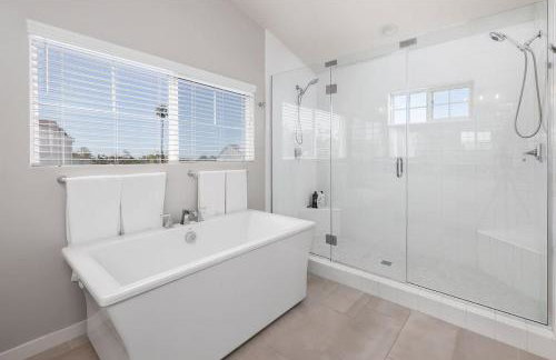 Large 4 Bedroom Close To Beach - Foto 16