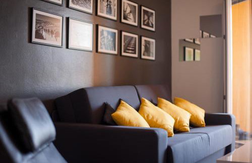 Two Bedroom Apartment with Sea View & Balcony - Foto 15