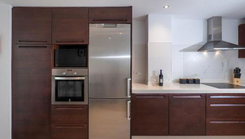 Family Fairways I Spacious 4-Bedroom Townhouse Near Beach & Golf, Estepona - Photo 5