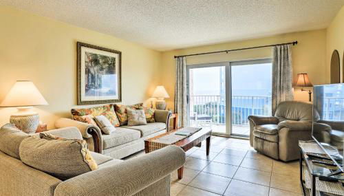 Oceanfront Cocoa Beach Condo with View Walk to Pier - Foto 3