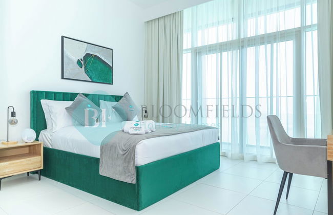 Bloomfields Modern 1BR in Thalassa - Photo 1