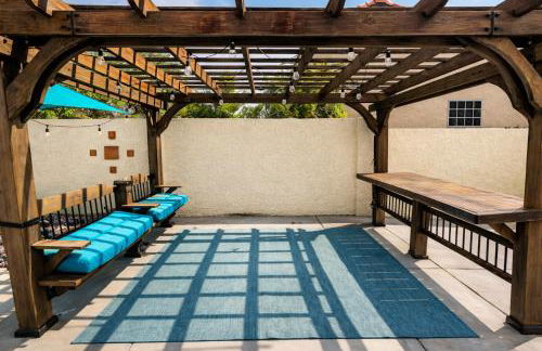 5BR Oasis 15 Min to Strip, Pool Table - Foto 9