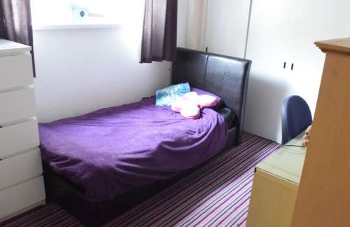 Nottingham City House - Photo 13