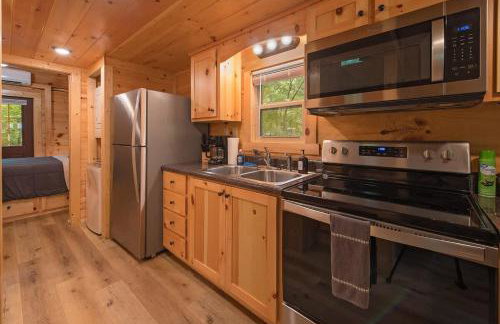 Papa Cabin Tiny Log Home Comfort In Rustic Bliss - Foto 25