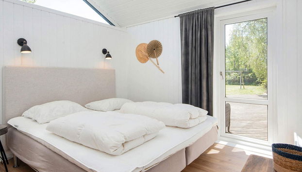6 Person Holiday Home in Ebeltoft - Photo 2, Room