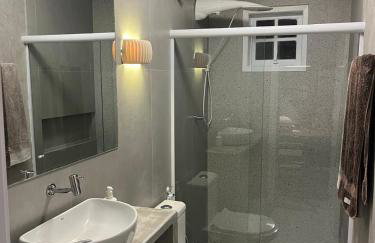 Refúgio Aconchegante no Peró Jardim Privativo Wi-Fi Ideal Casais Famílias e Home Office - Foto 26