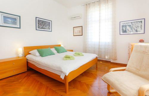 Beach Apartment Bacvice - Foto 16