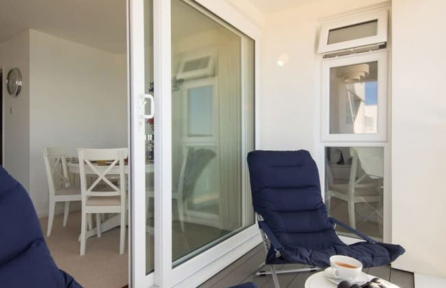 Beachfront Apartment With Panoramic Sea Views - Foto 13