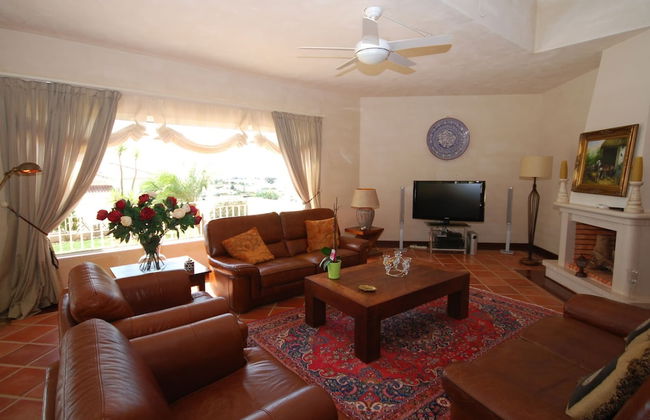 Lavish Villa With Private Swimming Pool - Foto 8