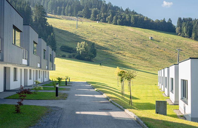 Spacious Chalet With Sauna - Photo 22