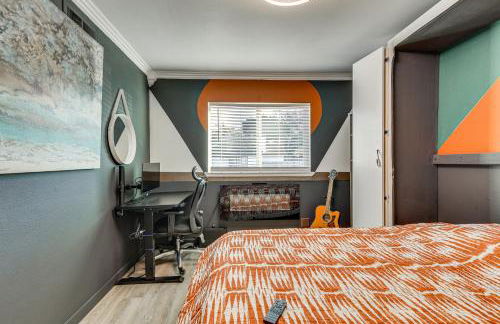 Modern Oceanside Living! Family Home with Workspace - Foto 24