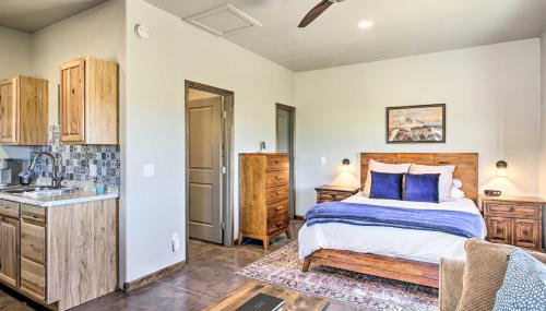 Cozy Elgin Casita with Gas Grill Pets Welcome! - Foto 2