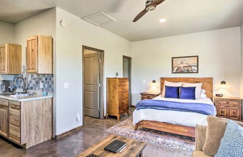 Cozy Elgin Casita with Gas Grill Pets Welcome! - Foto 2