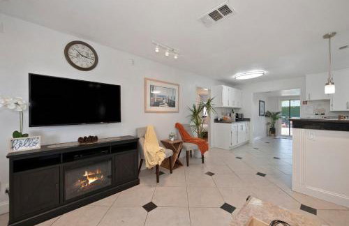 Arden Calexpo HotTub Pool Firepit BBQ NoPetFee - Foto 3